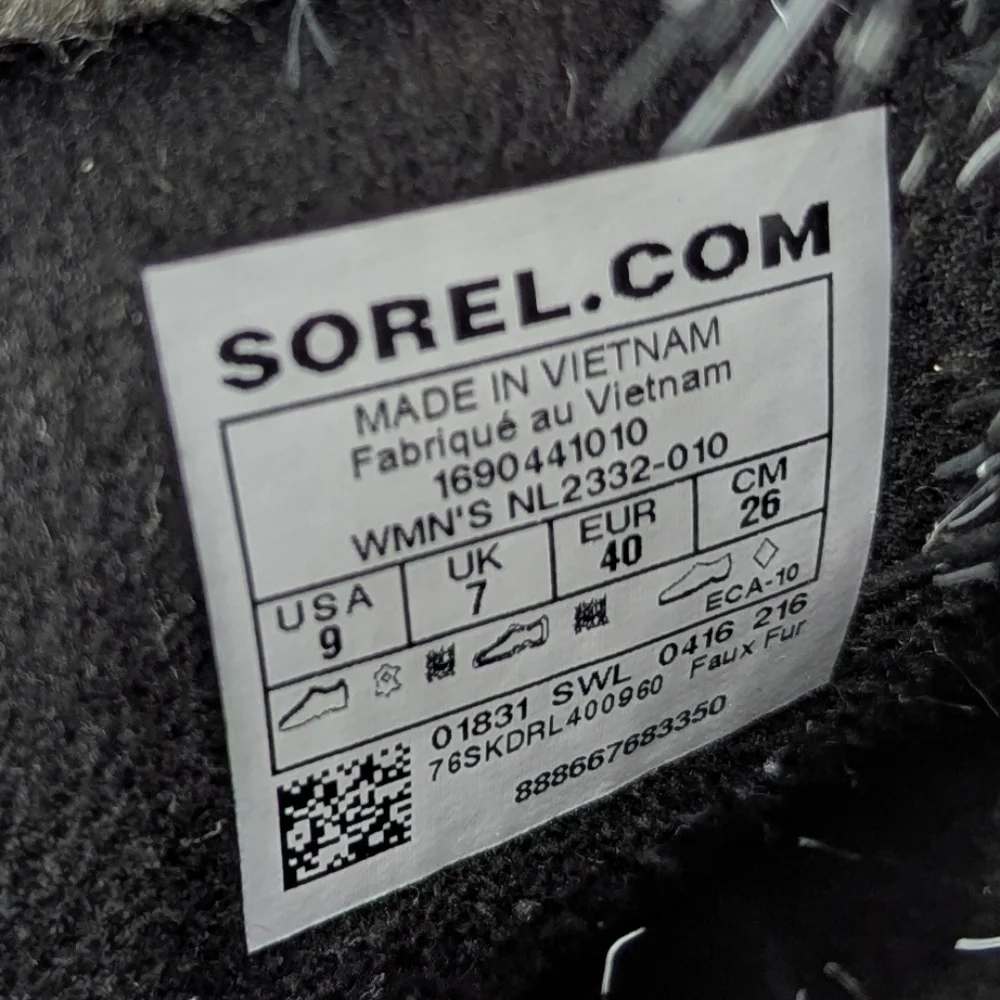Sorel Women’s Tofino II Waterproof Faux Fur Trim Winter Boots Black Size 9
